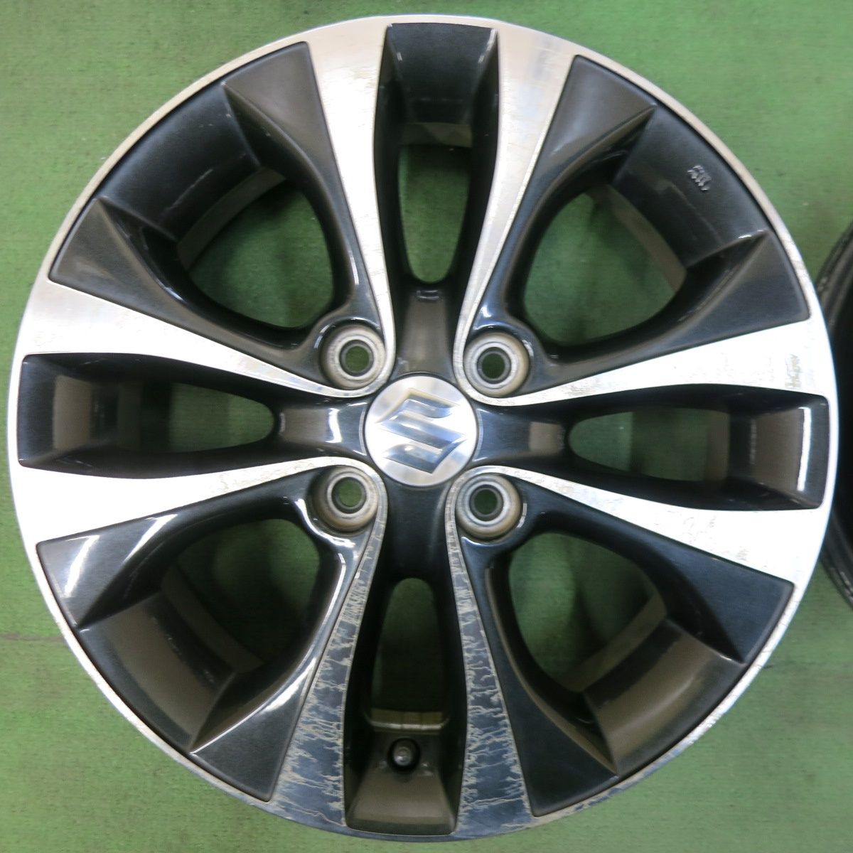 15インチ 15×4.5J