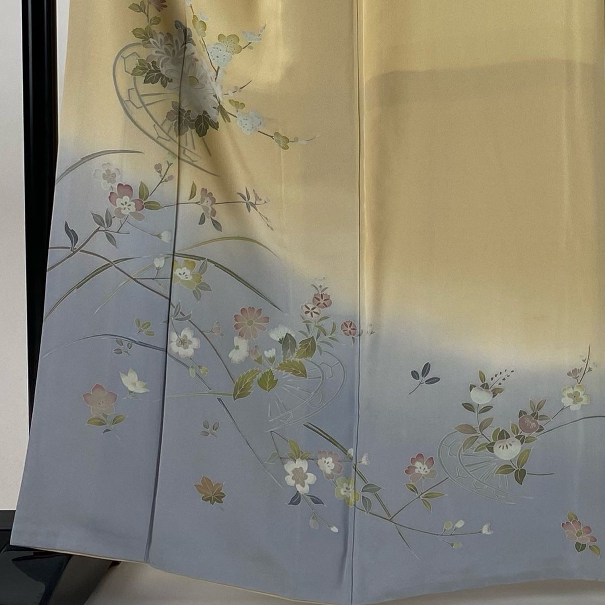 訪問着 身丈163cm 裄丈68cm L 袷 菊 片輪車 染め分け ぼかし ベージュ 正絹 秀品