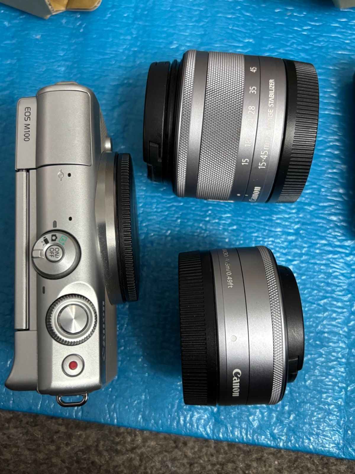 Canon キャノン EOS M100【ダブルレンズキット】 CANON EOS M100 ダブルレンズキット 価格比較 - 価格.com