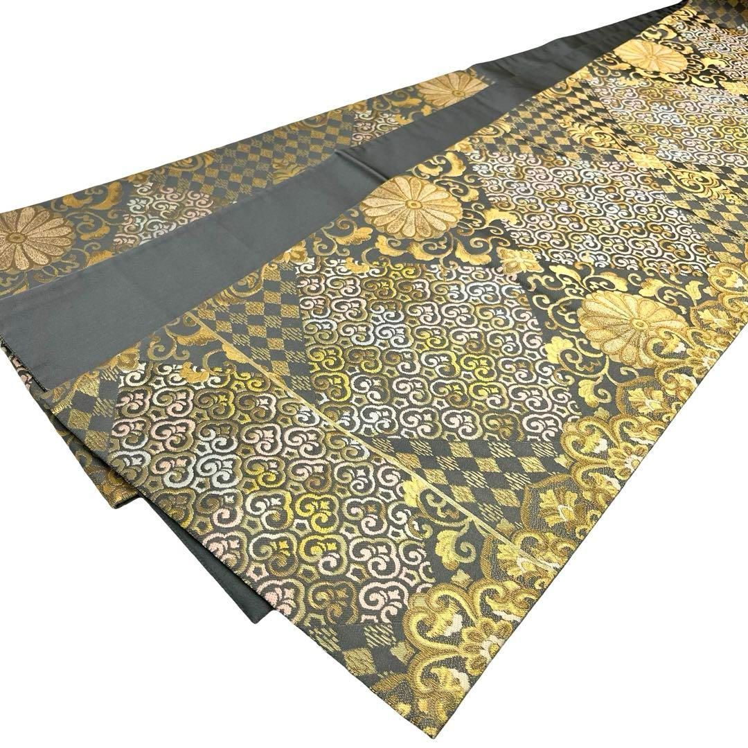 袋帯 斜め市松柄に華柄模様 薄黒色 金糸 O-3856 - メルカリ 