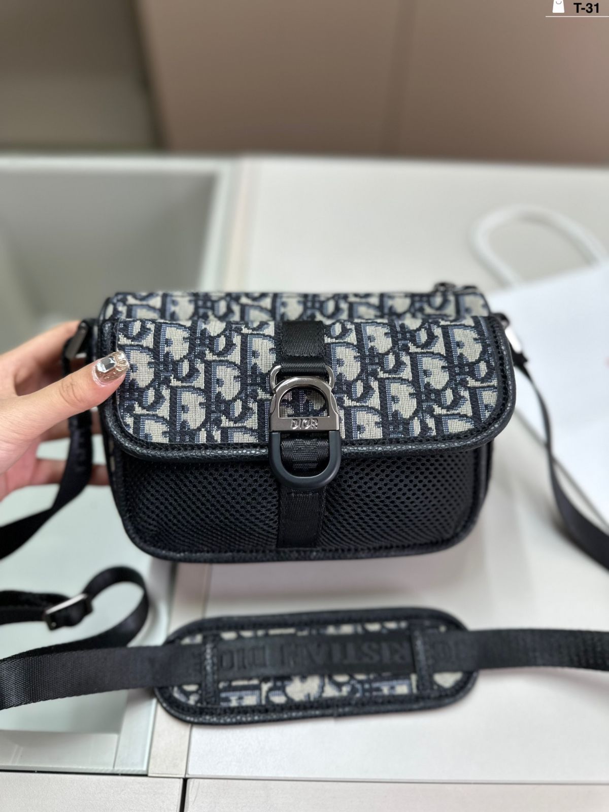 新品未使用 dior ショルダーバッグハンドバッグショルダーバッグ