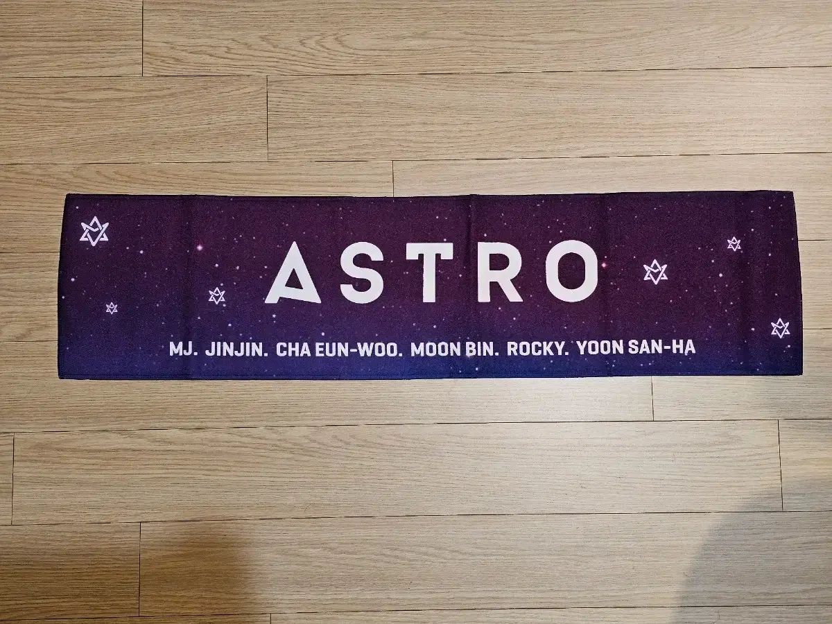 ASTRO(アストロ) 公式 オフィシャル スローガン - メルカリ