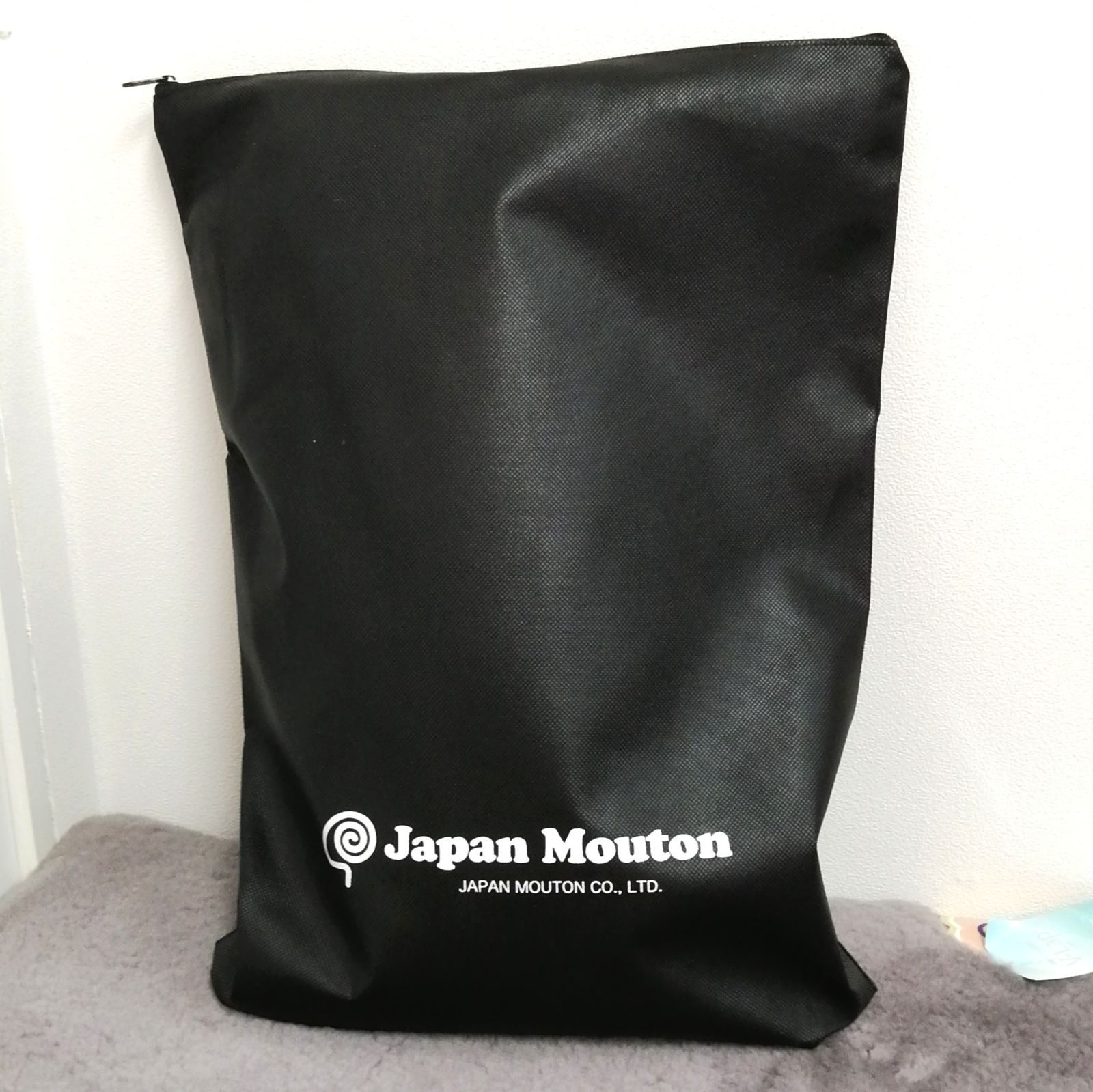 新品 正規品 日本ムートン㈱ リアルムートン 枕 ローズ 【公式通販】