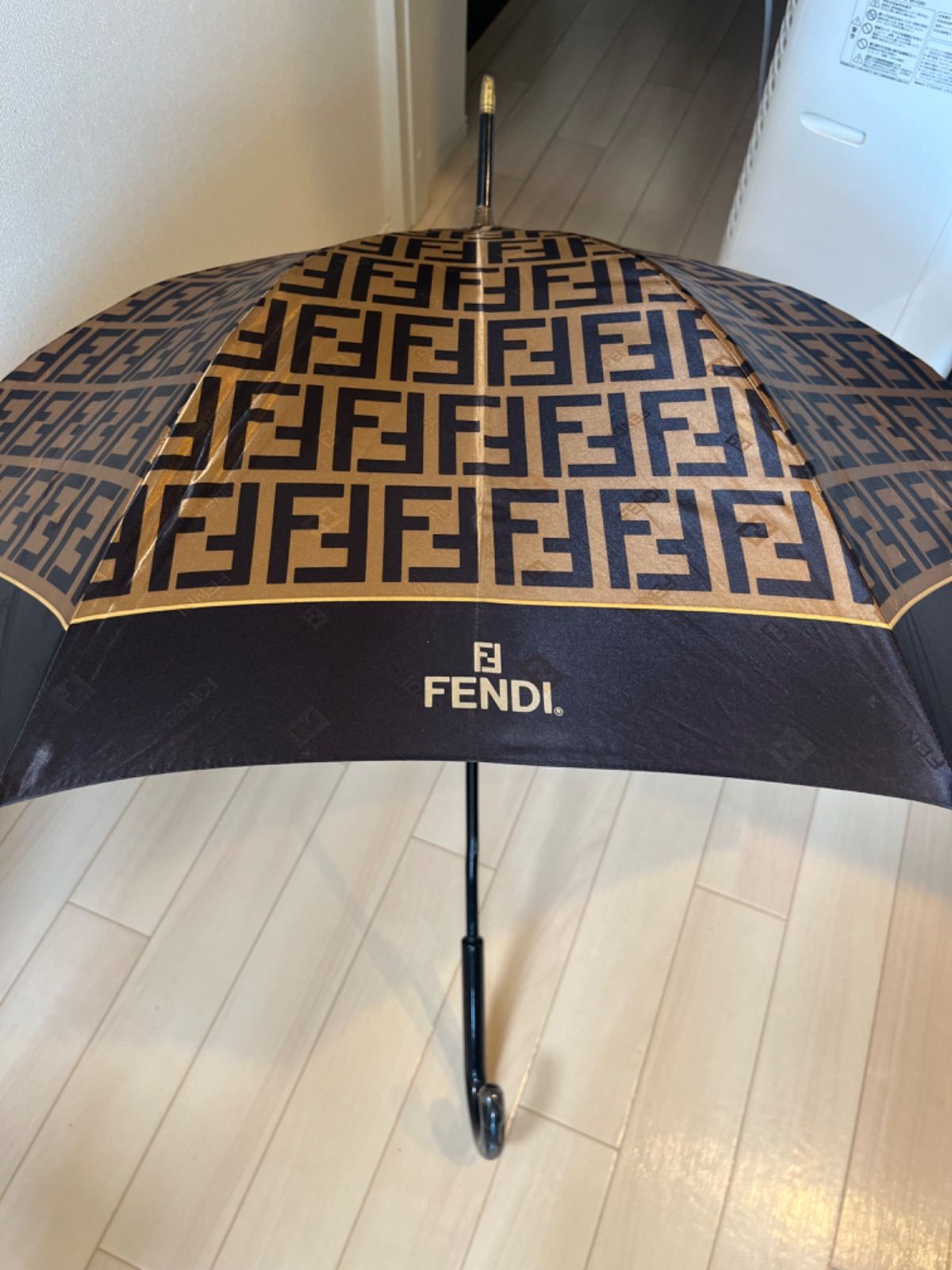 未使用】FENDI フェンディ タグ付き ズッカ柄 総柄ロゴ 雨傘