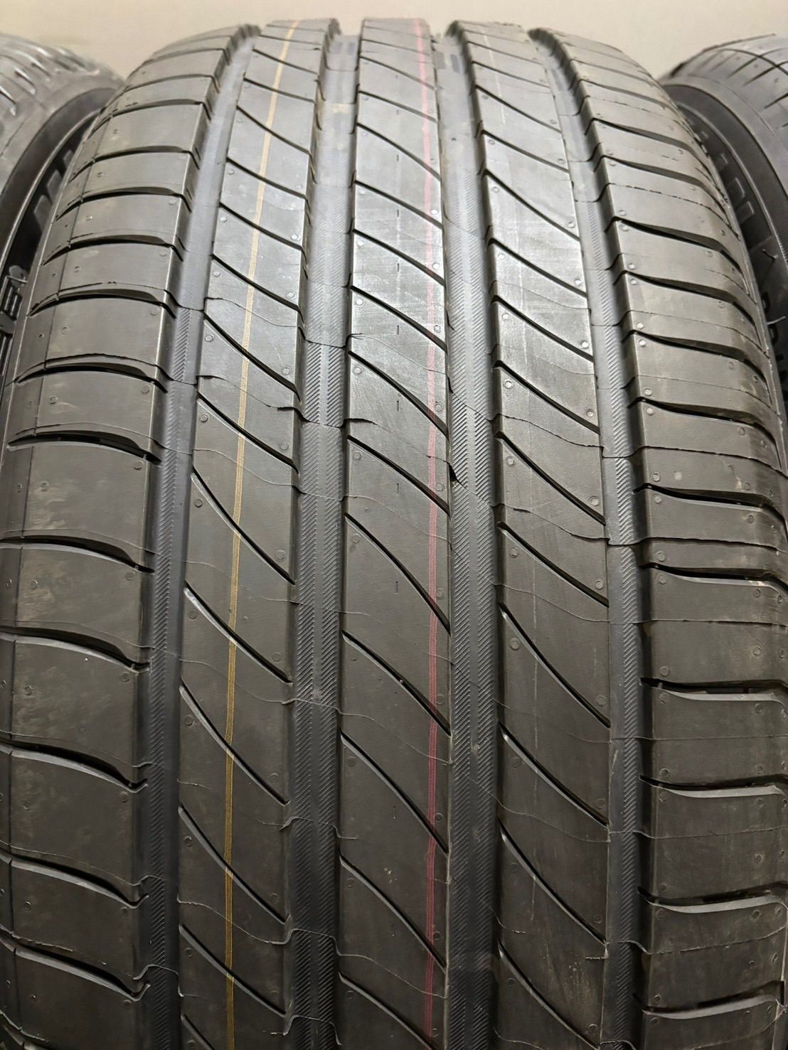 サマータイヤ 4本