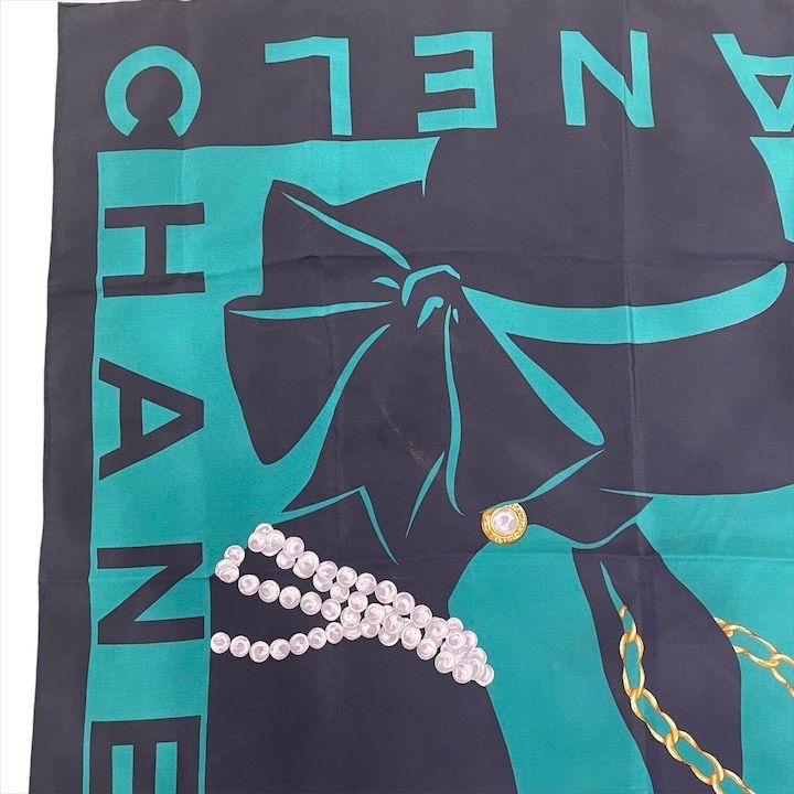 美品 CHANEL シャネル ロゴ マドモアゼル グリポア アクセサリー柄