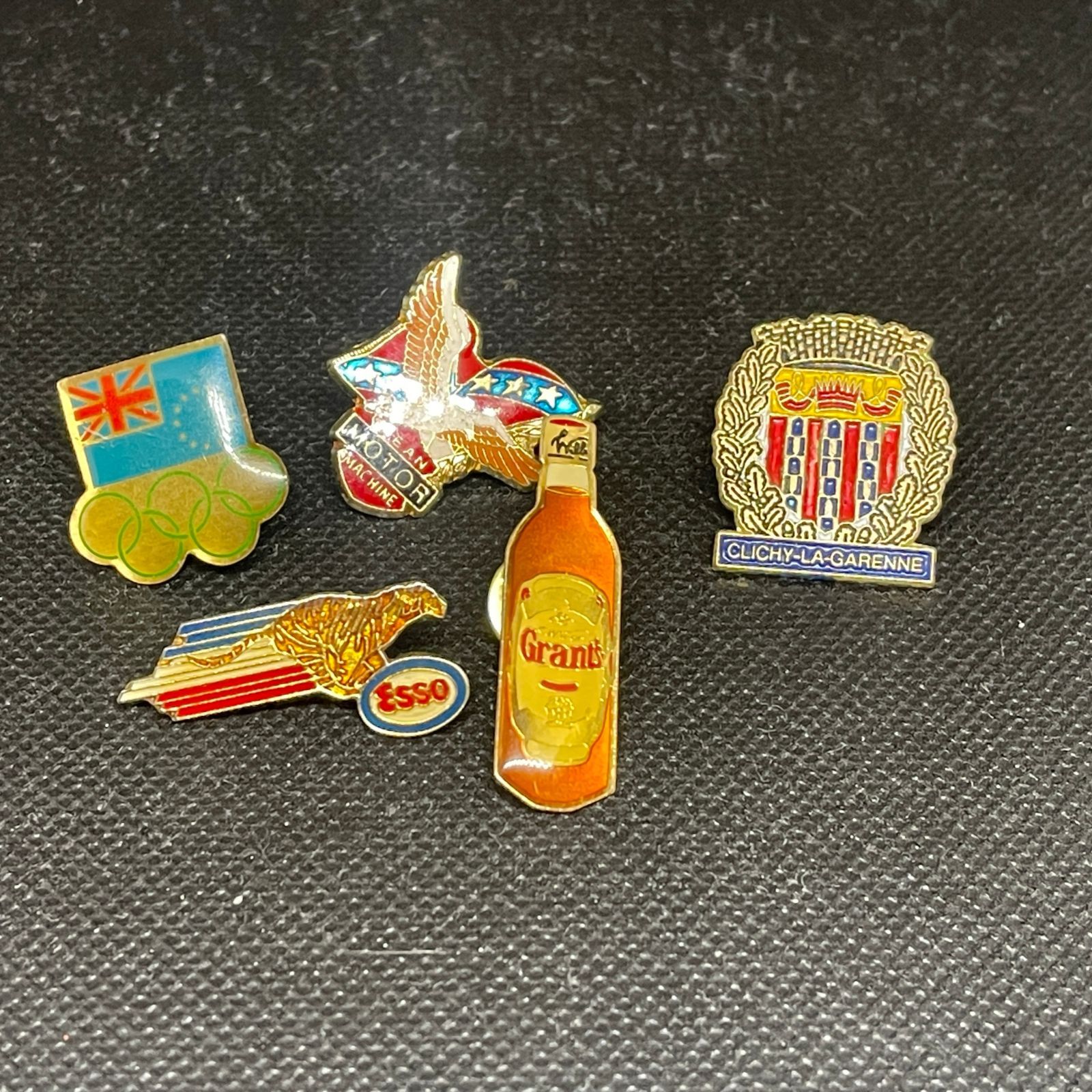 ピンズ 5個 セット 酒 ESSO イギリス ピンバッジ PINS バッジ ヴィンテージ ビンテージ アンティーク 小物 アクセサリー 古着 金 銀 USA ヨーロッパ 他 仕入れ 卸 0720CA