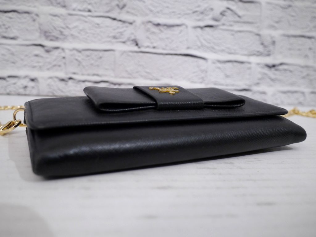 美品◇ PRADA プラダ リボンデザイン サフィアーノ レザー