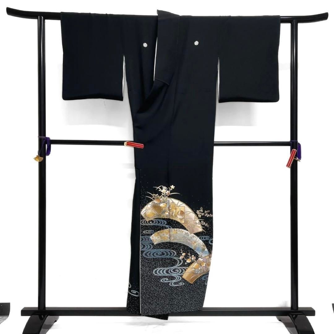 和田光正　黒留袖　金彩　観世水　鶴　菊　梅　萩　菖蒲　着物　071a d 和田光正 黒留袖 金彩 観世水 鶴 菊 梅 萩 菖蒲 着物 071a d