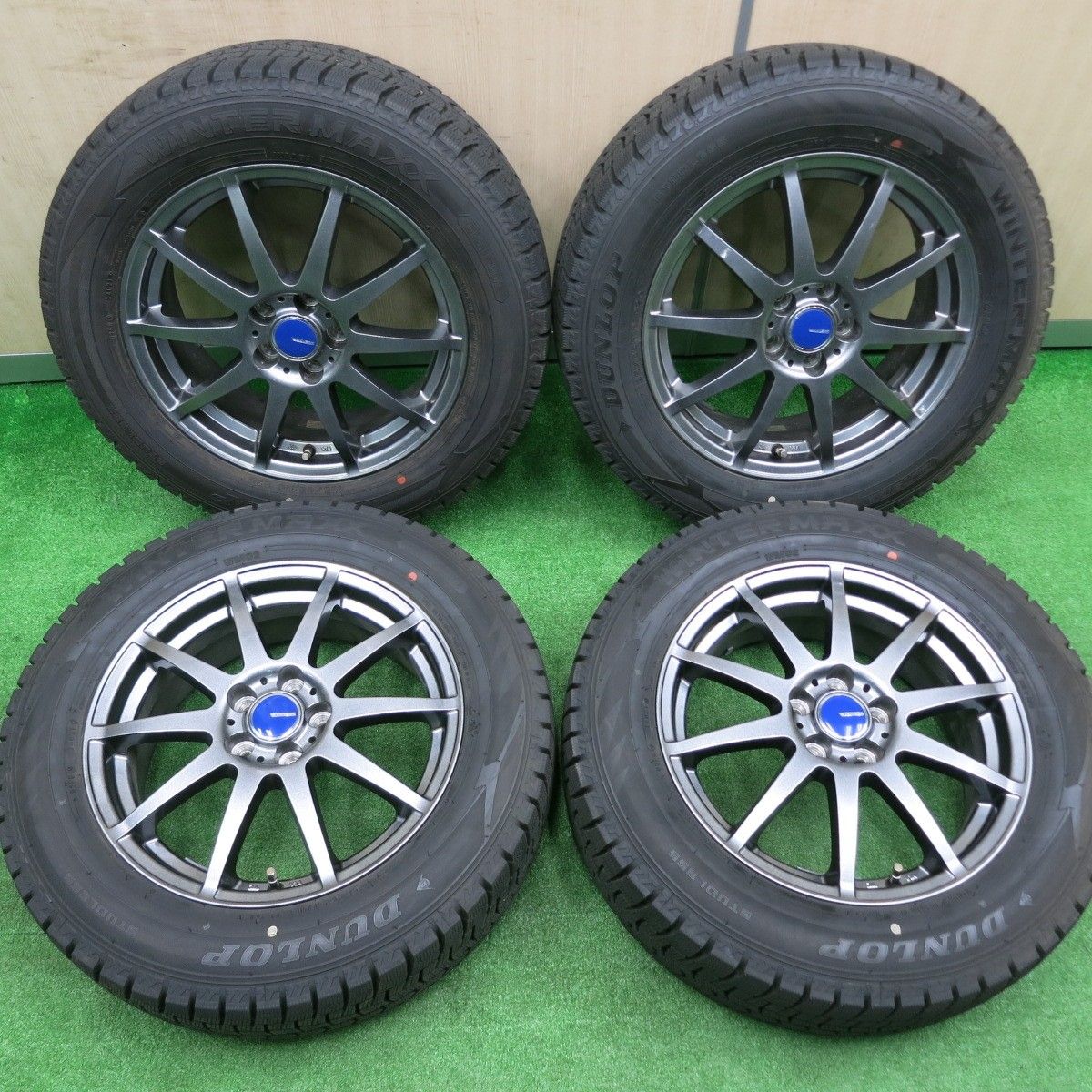 送料無料] バリ溝！21年！キレイ！9.5分☆ロッキー ライズ等 195/65R16 