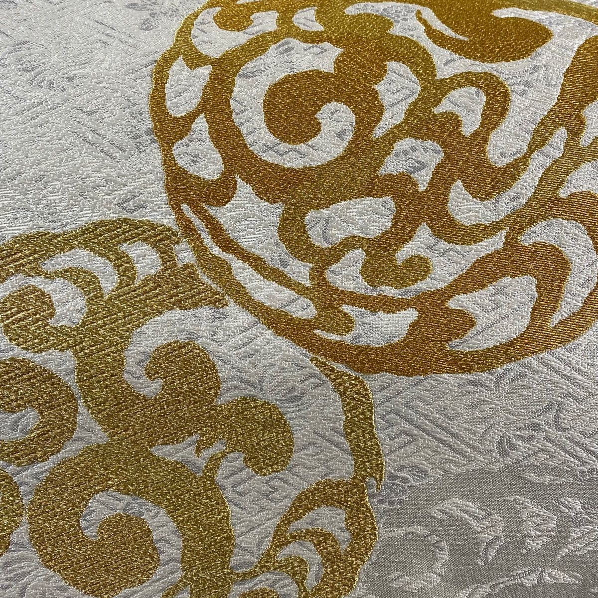 袋帯 秀品 波文 紗綾形 金糸 箔 銀色 六通 正絹