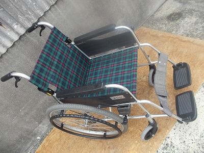 一部地域を除く 自走式車椅子