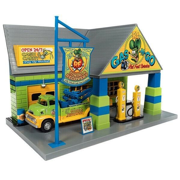 AUTO WORLD 1 48 RAT FINK Garage with 32 Tow Truck Set ラットフィンク ミニカー アメリカン雑貨