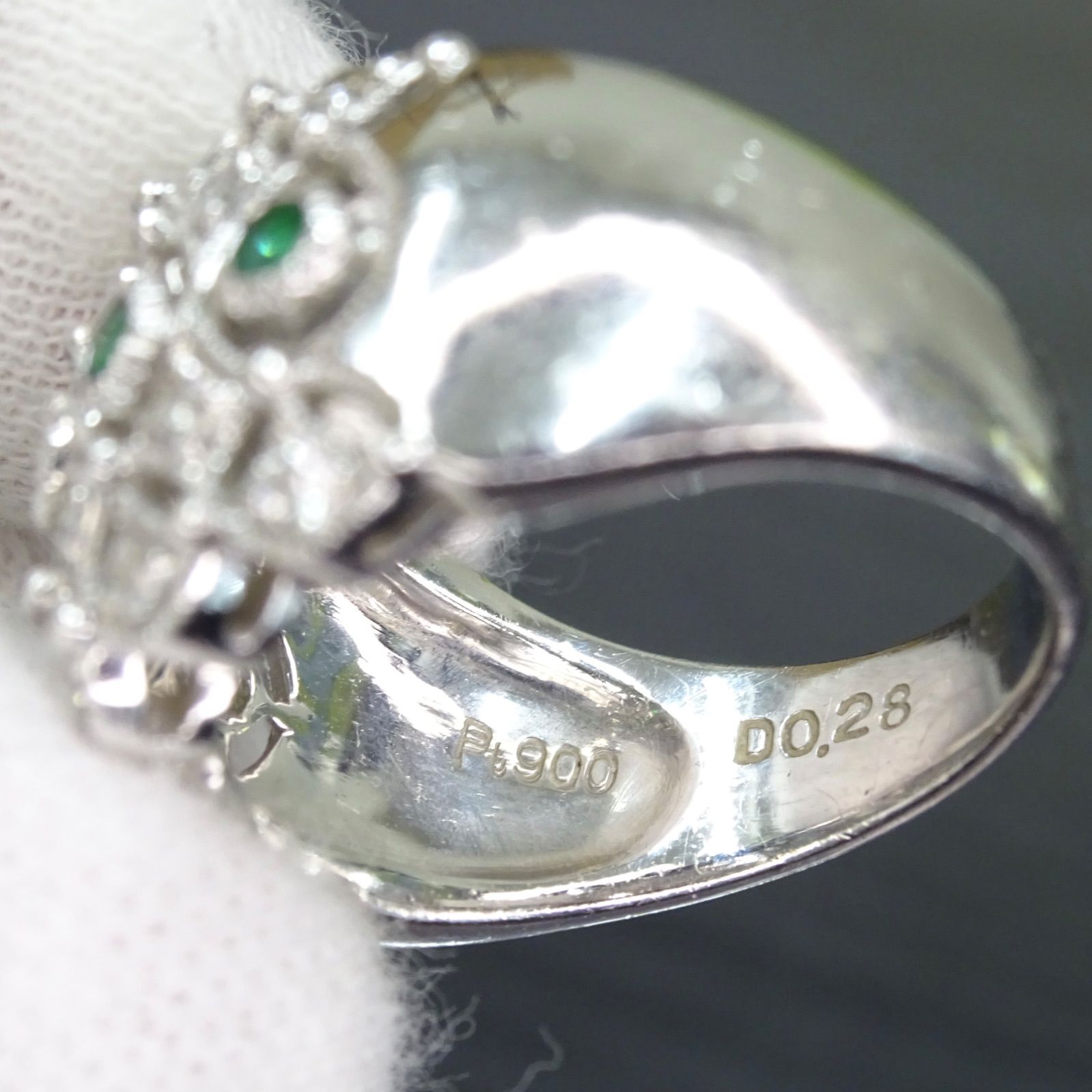 プラチナ pt900 天然エメラルド0.20ct 天然ダイヤモンド0.28ct 幅広 