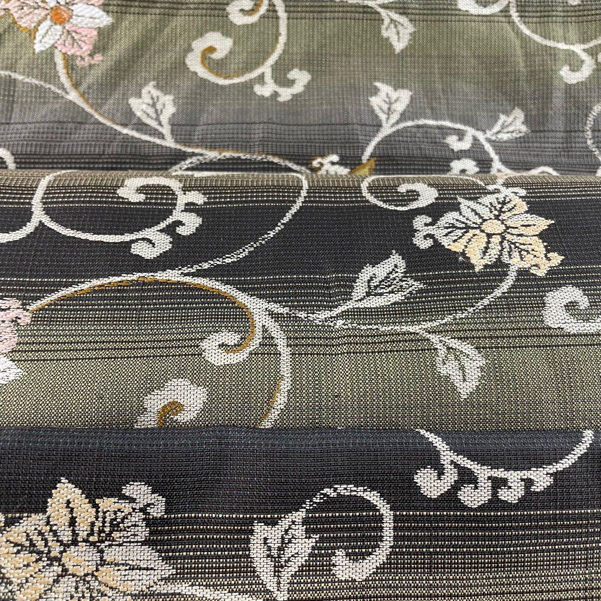 袋帯 美品 秀品 花唐草 銀糸 灰色 六通 正絹 【中古】 - メルカリ