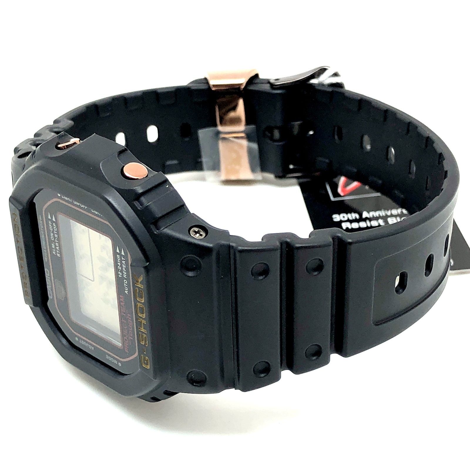 レジストブラック 2013年4月発売