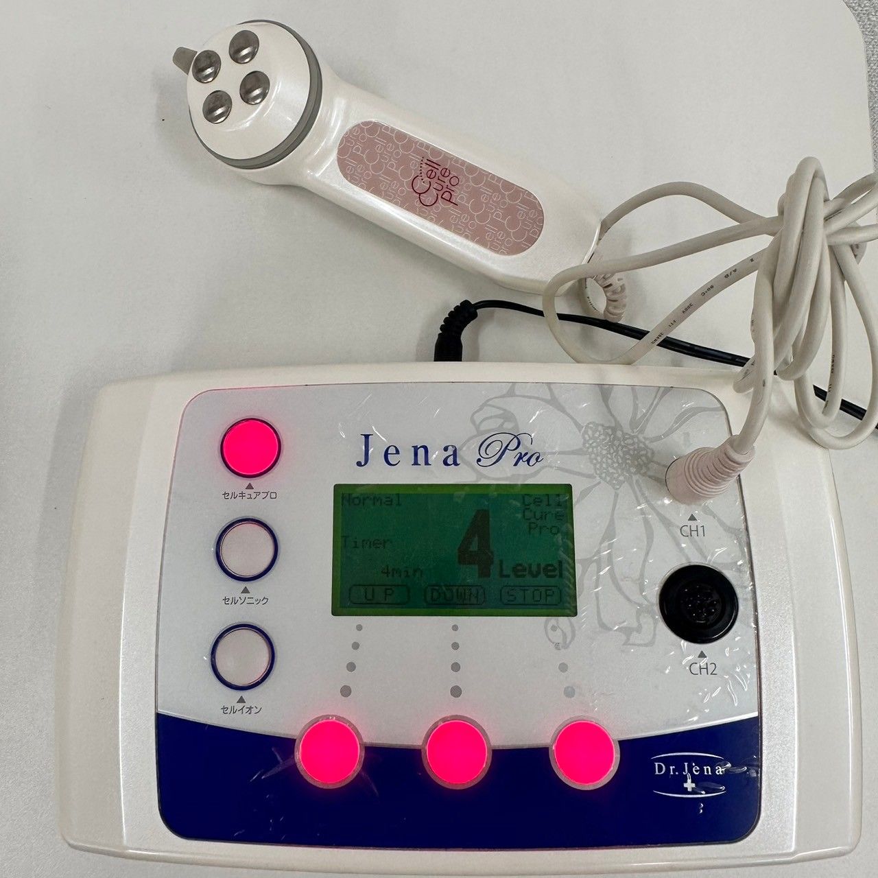 動作確認済】Dr.Jena ジェーナプロ セルキュア 美顔器 収納バッグ付 - メルカリ