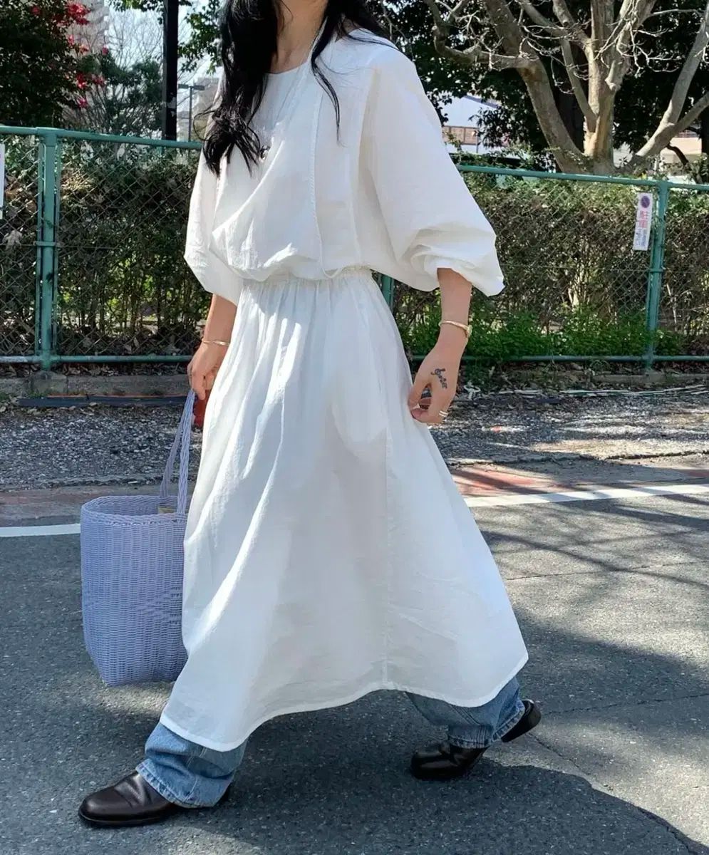 東京ワンピース 白