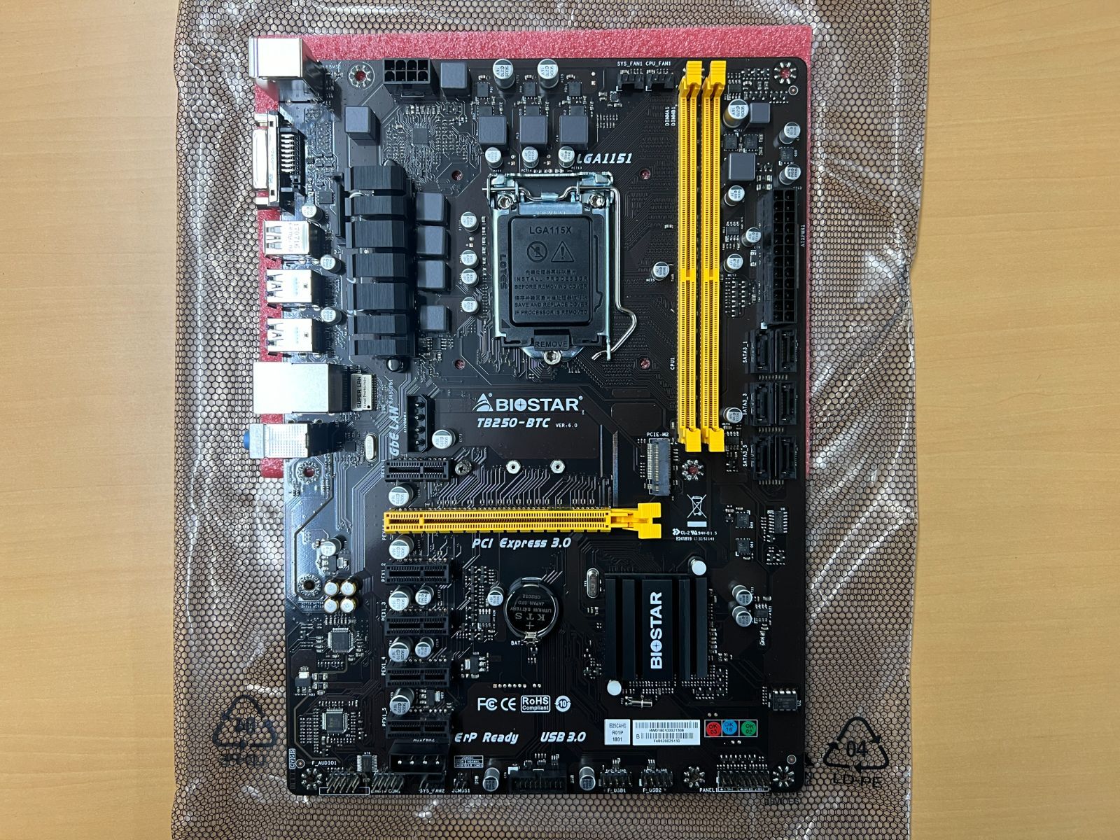BIOSTAR TB250-BTC 未使用 未使用 BIOSTAR TB250-BTC LGA 1151 ATX : Buy BIOSTAR  TB250-