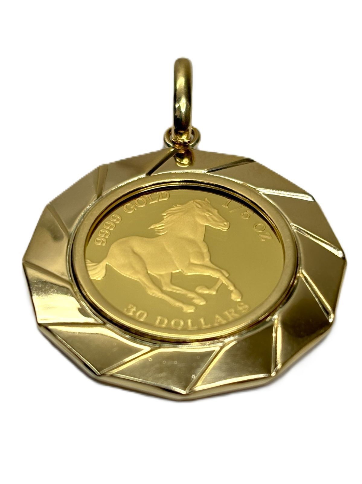 ペンダント ホースツバル