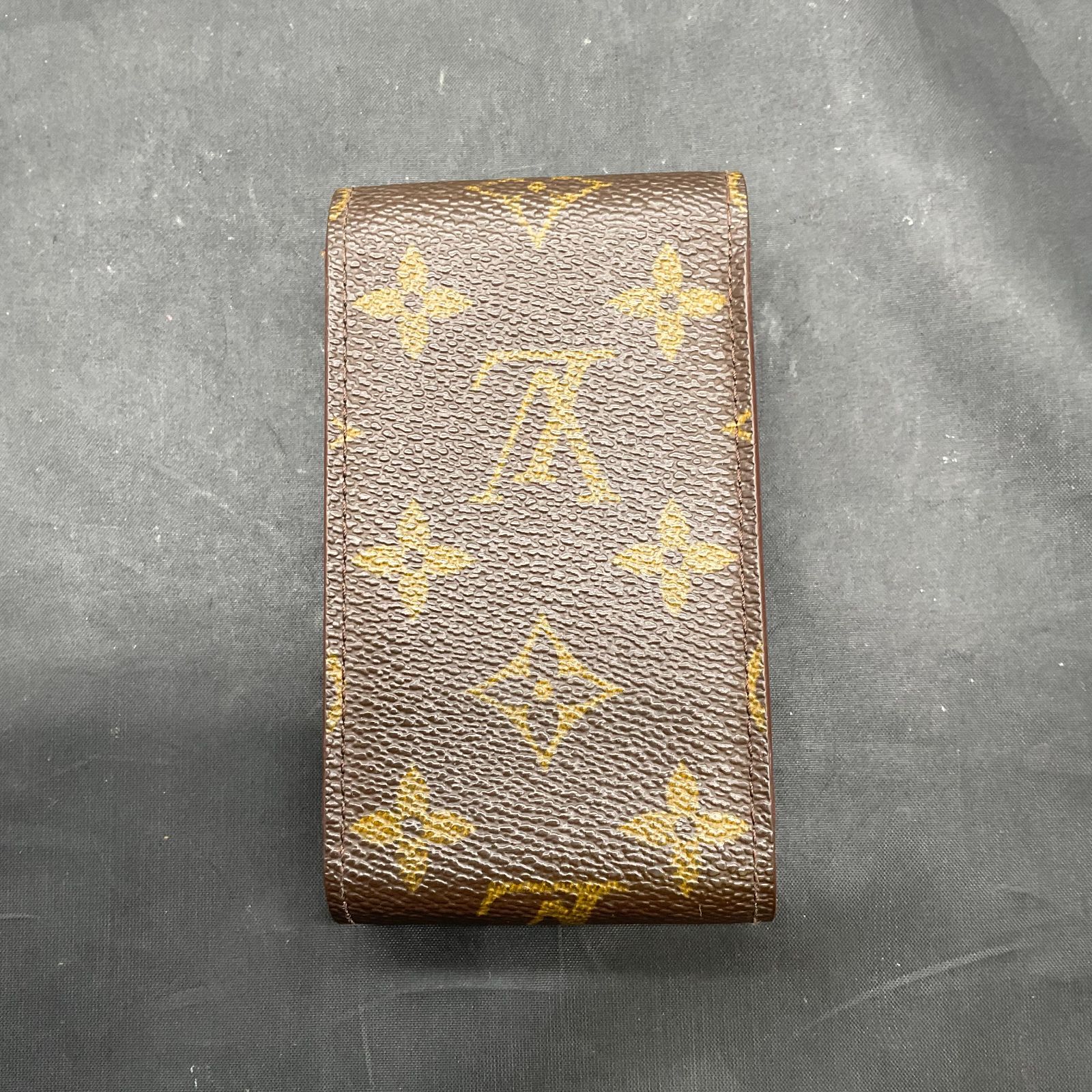 シガレット B25100009