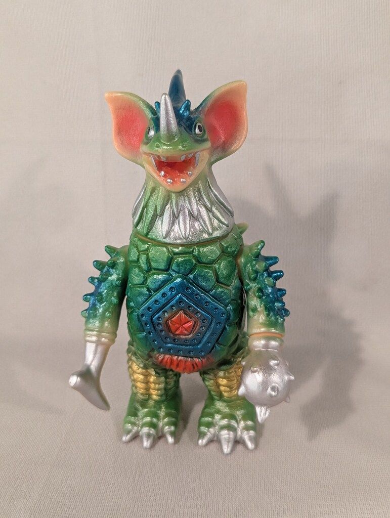 ブルマァク ウルトラマンタロウ リトルタイラント