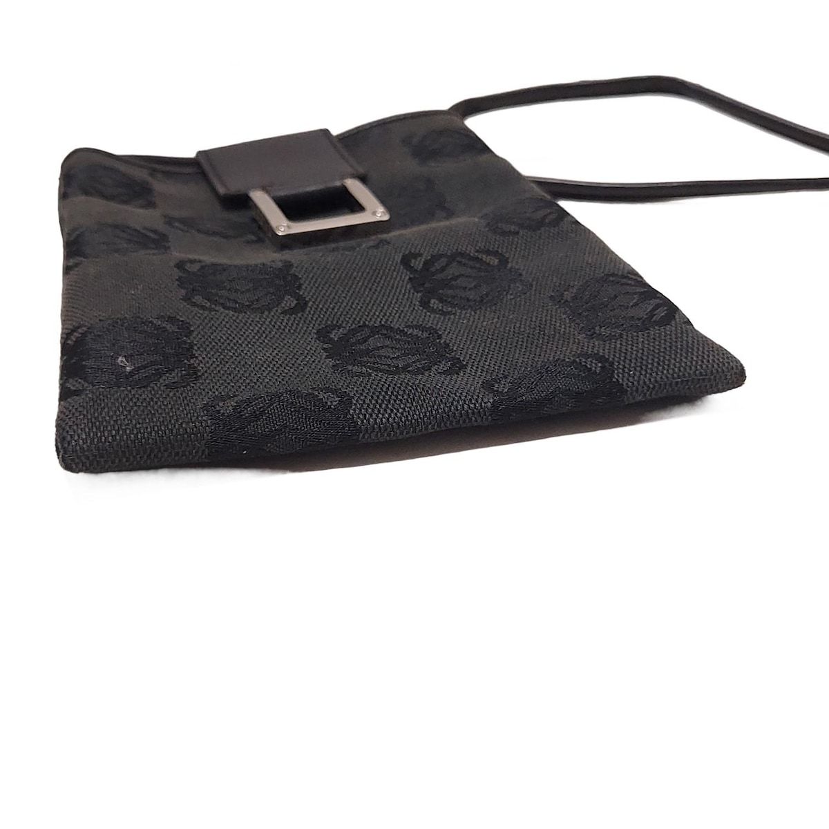 【美品】LOEWE アナグラム　ロエベ ショルダーバッグ ポシェット ブラック 美品 ロエベ LOEWE ショルダーバッグ レザー アナグラム