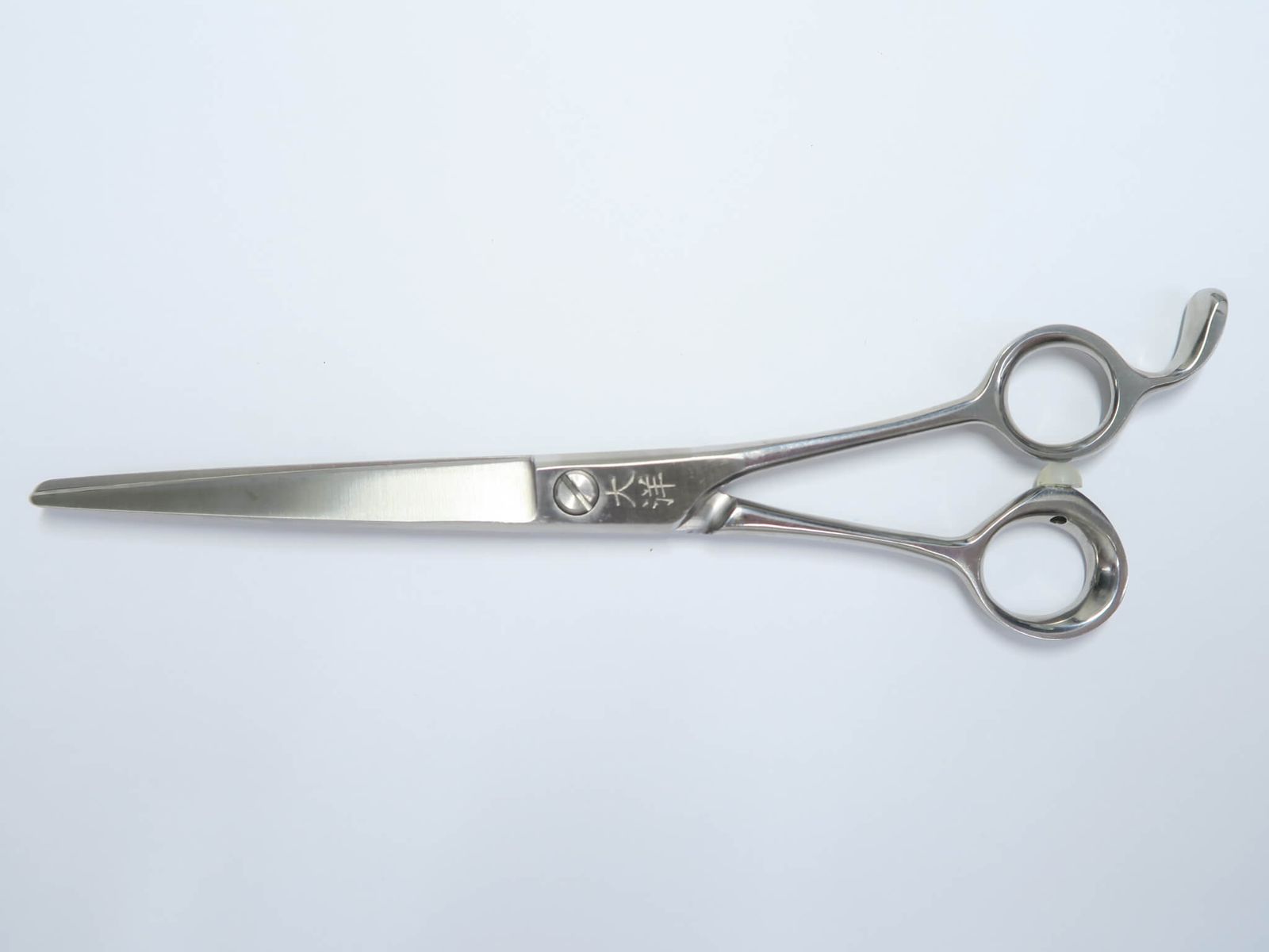 Bランク【大洋】 シザー 美容師・理容師 7.0インチ 右利き 【中古】:I