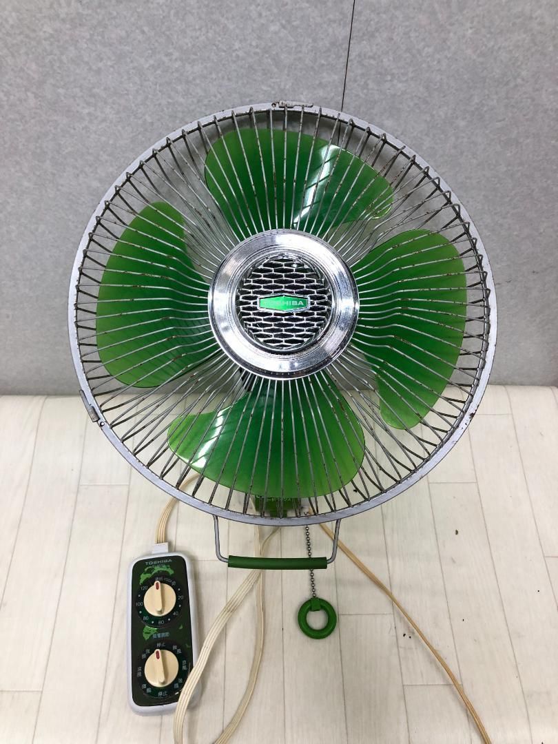 【昭和レトロ】扇風機　特殊扇　壁掛扇　F-451G 昭和56年　250608-3 昭和レトロ】扇風機 特殊扇 壁掛扇 F-451G 1981年 昭和56年 東芝