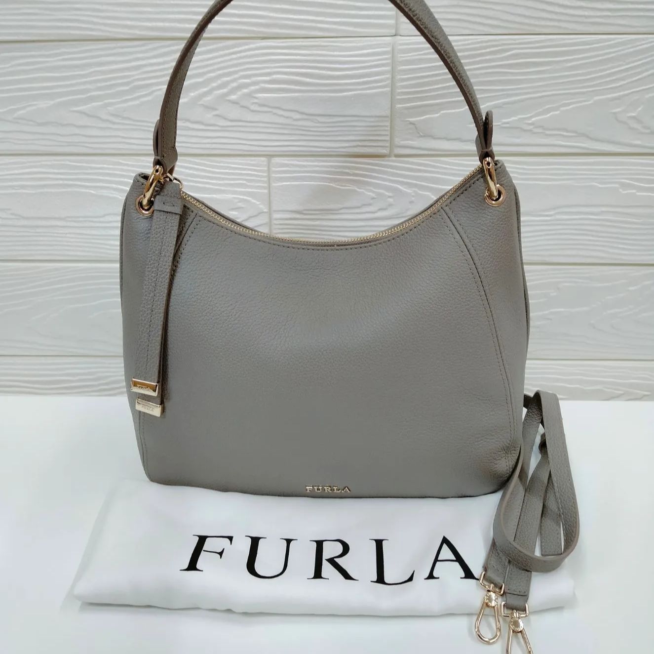 極美品 未使用】FURLA フルラ ショルダーバッグ 2Way レザー グレー