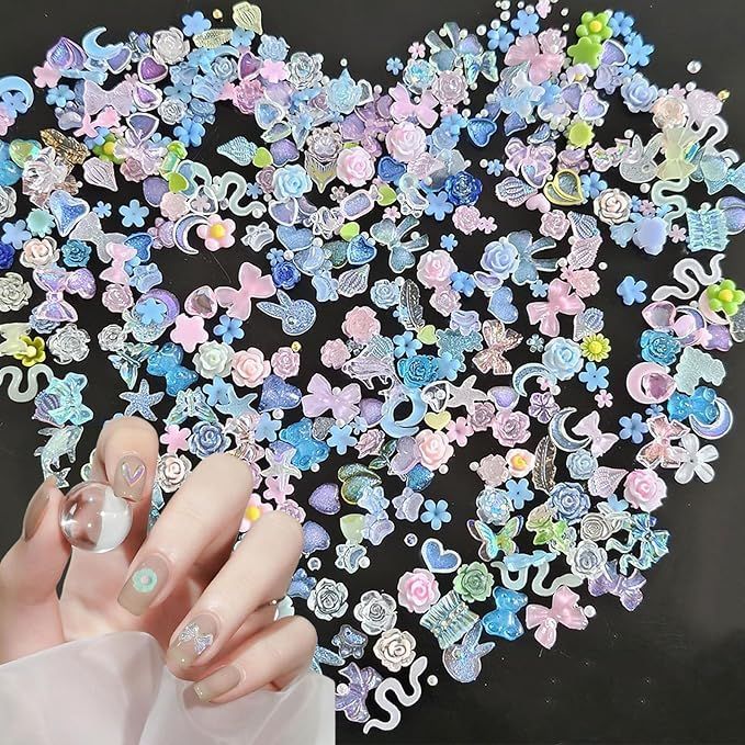 在庫処分】ネイルパーツ 約300個入り 3D 立体 花 ハート 蝶 リボン 