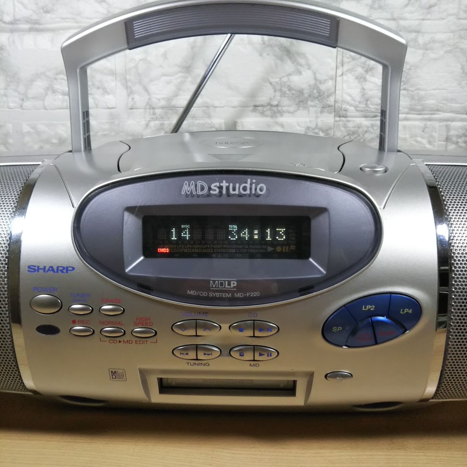 SHARP MD/CDシステム MD-F220-S 希少！SHARP シャープ MD⁄CDシステム