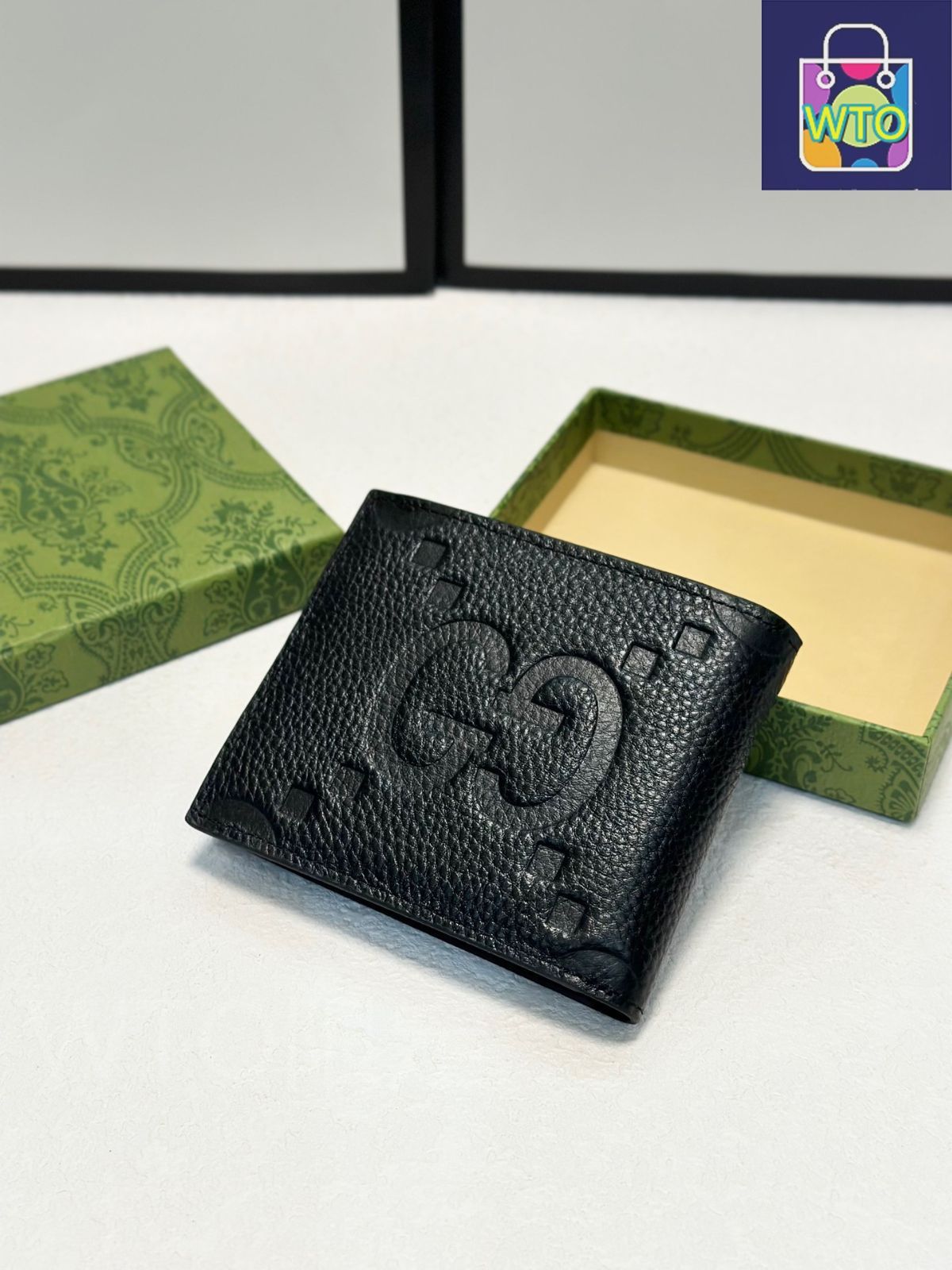 GUCCI財布(袋・箱・紙袋・未使用メッセージカード付) GUCCI財布(袋・箱・紙袋・未使用メッセージカード付)
