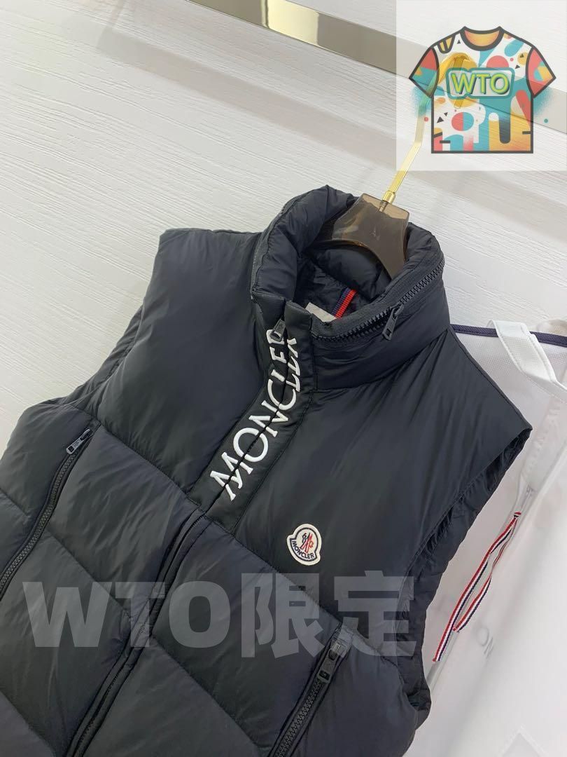 試着のみ美品！MONCLER/FRAGMENT ブラックダウンベスト MONCLER × FRAGMENT/モンクレール × フラグメント】よりダウン