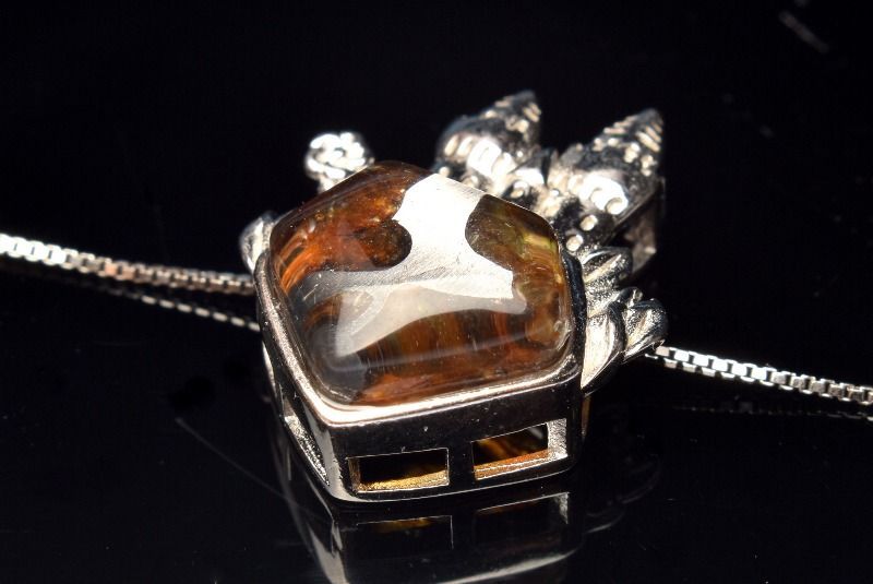 シルバー925◇希少 パラサイト隕石 10x12mm キャッスル ペンダント