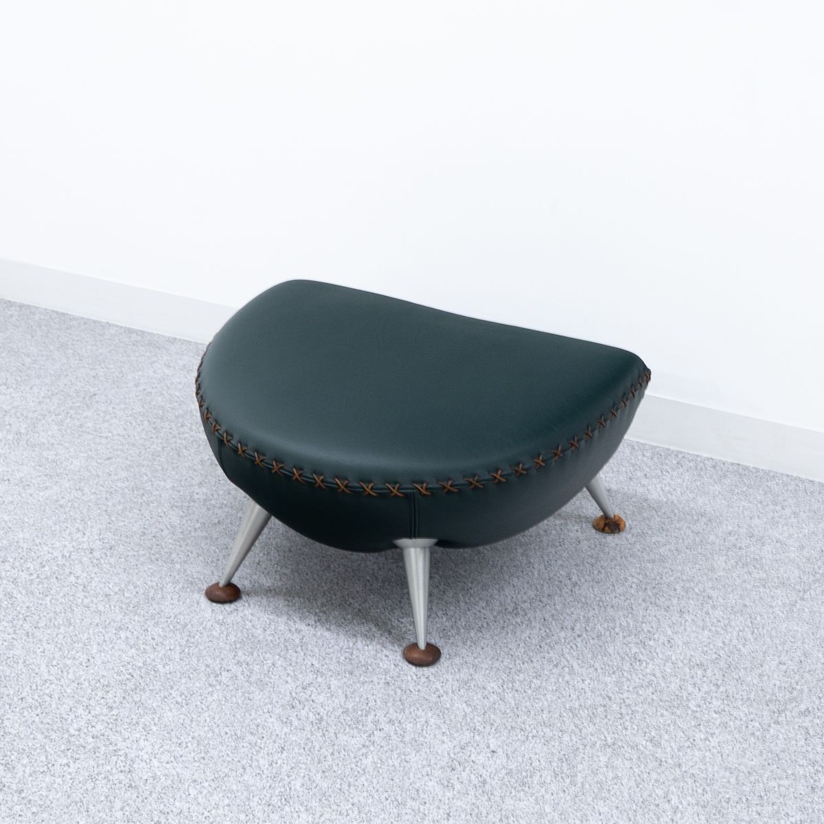 【極美品】de Sede デセデ アームチェア DS-102 オットマン付 中古品】de Sede デセデ DS-102 ラウンジ アーム チェア 1人掛け