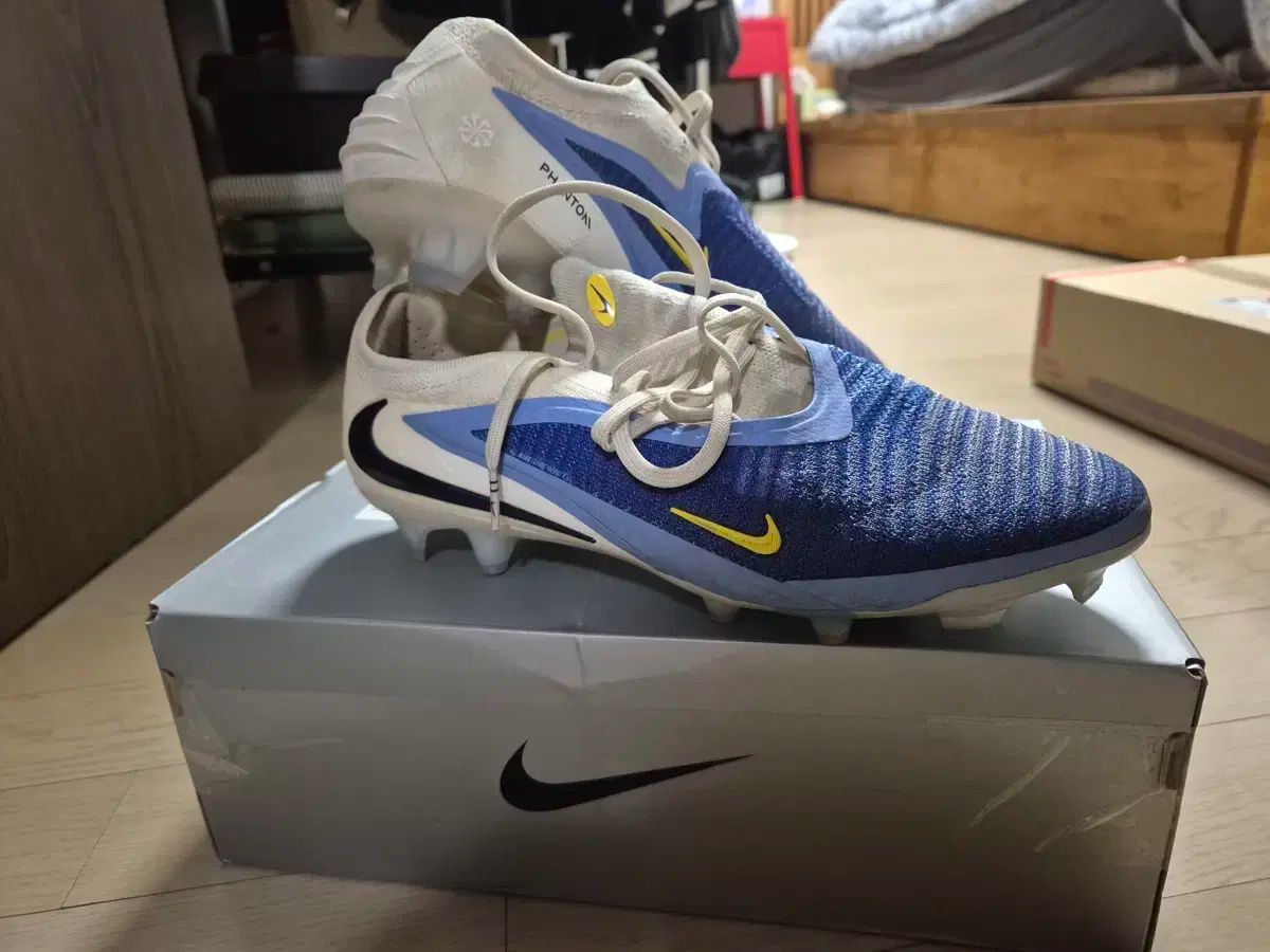 ナイキ サッカーシューズ FANTOM 6 エリート FG 265 NIKE公式】ナイキ