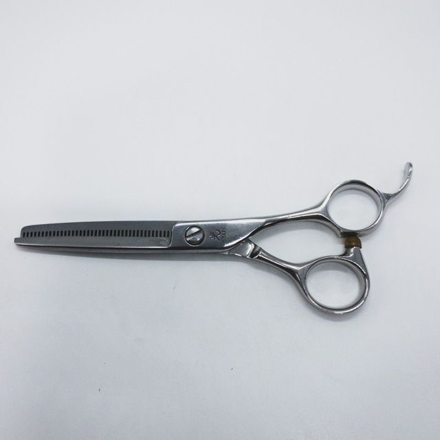 只今値下げ中　状態良好美品　光セニングシザートレンディーIII  734 ヒカリ TRENDY3 732 734(トレンディ3・カット率10%) ハサミ屋はやし