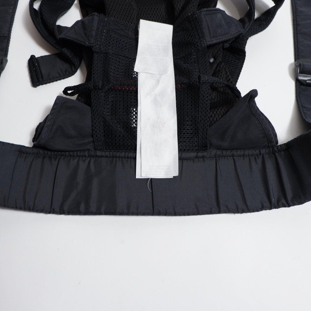 ベビービョルン 抱っこ紐ONE+AIRメッシュ 黒