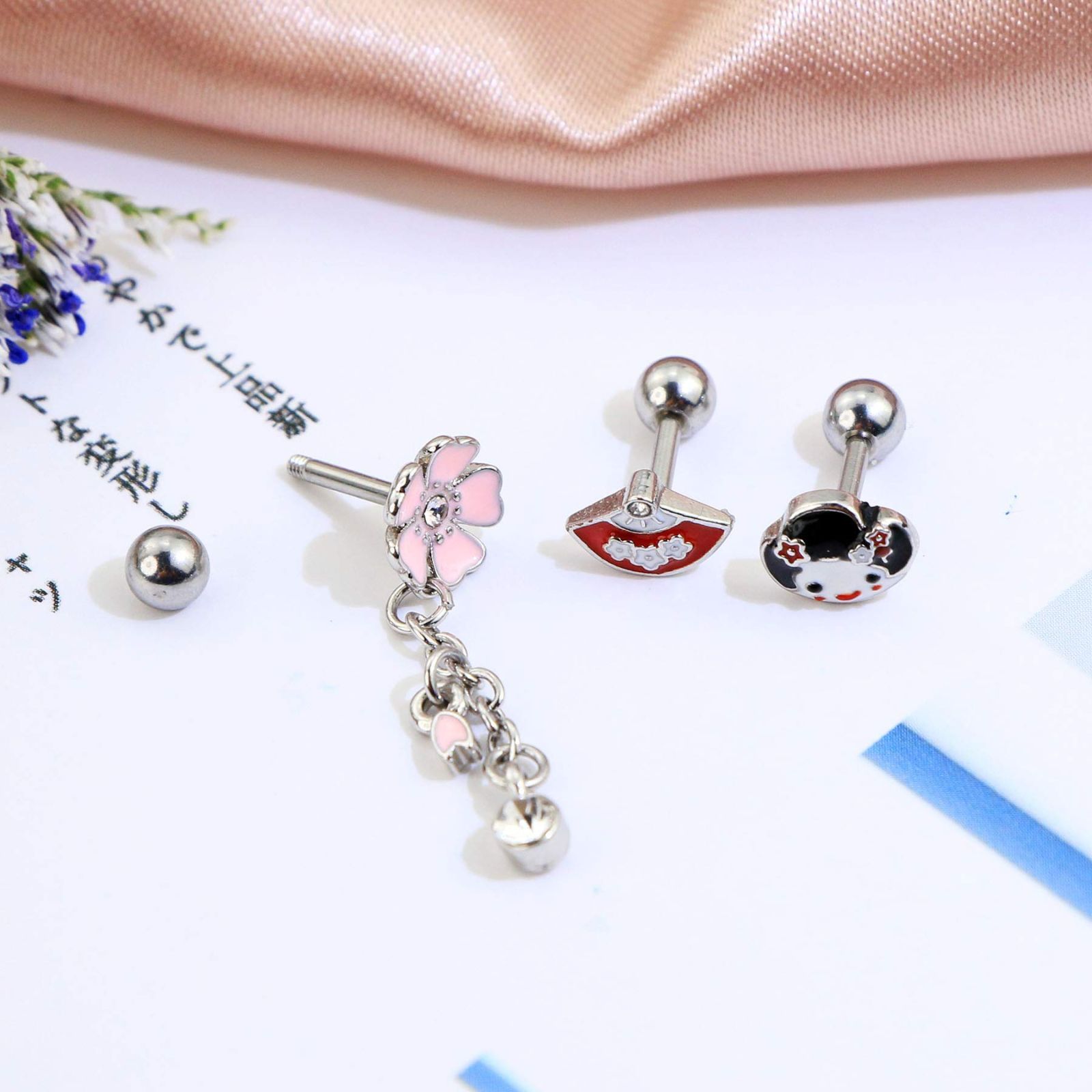 数量限定】[OUFER] 桜軟骨イヤリング 16gピアス ゼファー 軟骨