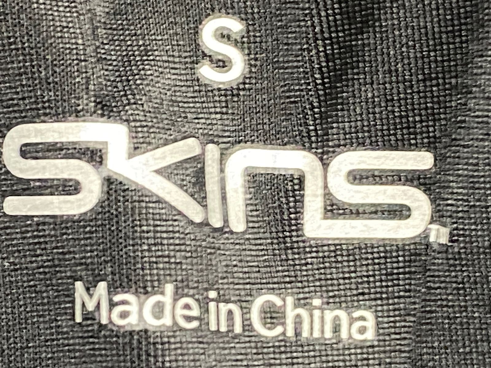 S ブラック