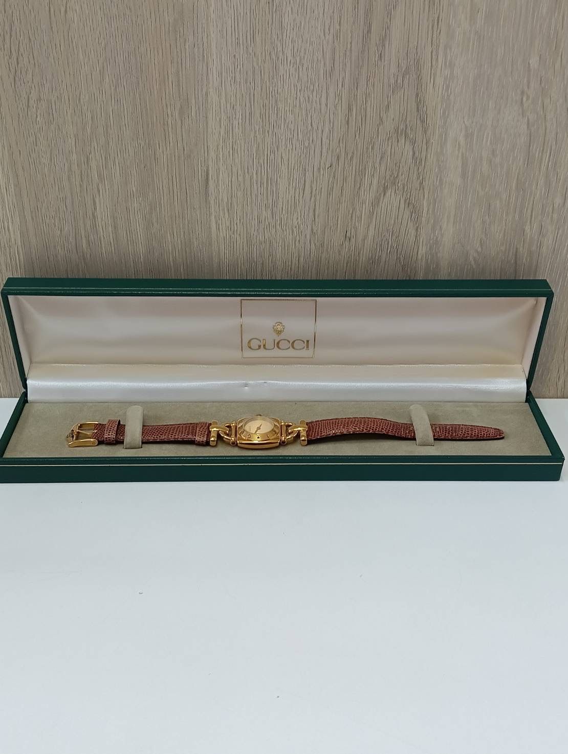 時計 ケース付き