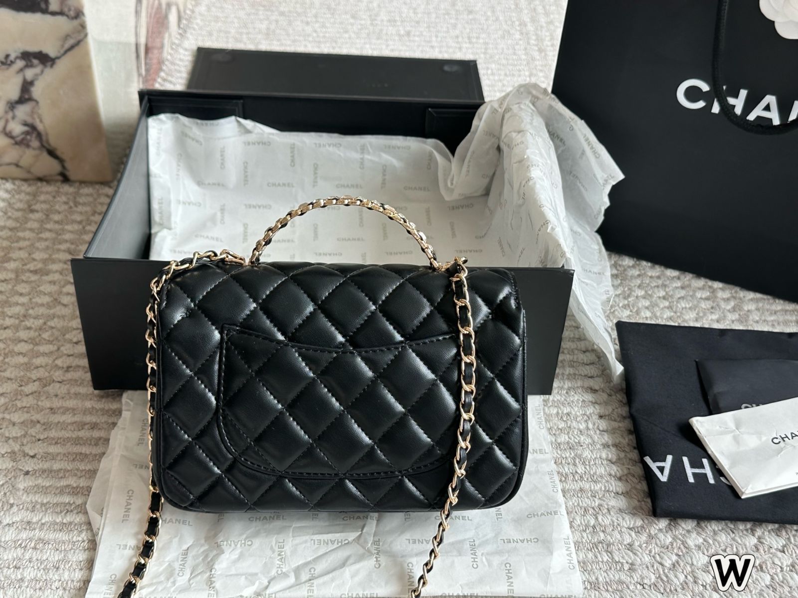 【コンパクトでスタイリッシュ】CHANEL ミニバッグ Mini Bags - Bags | CHANEL