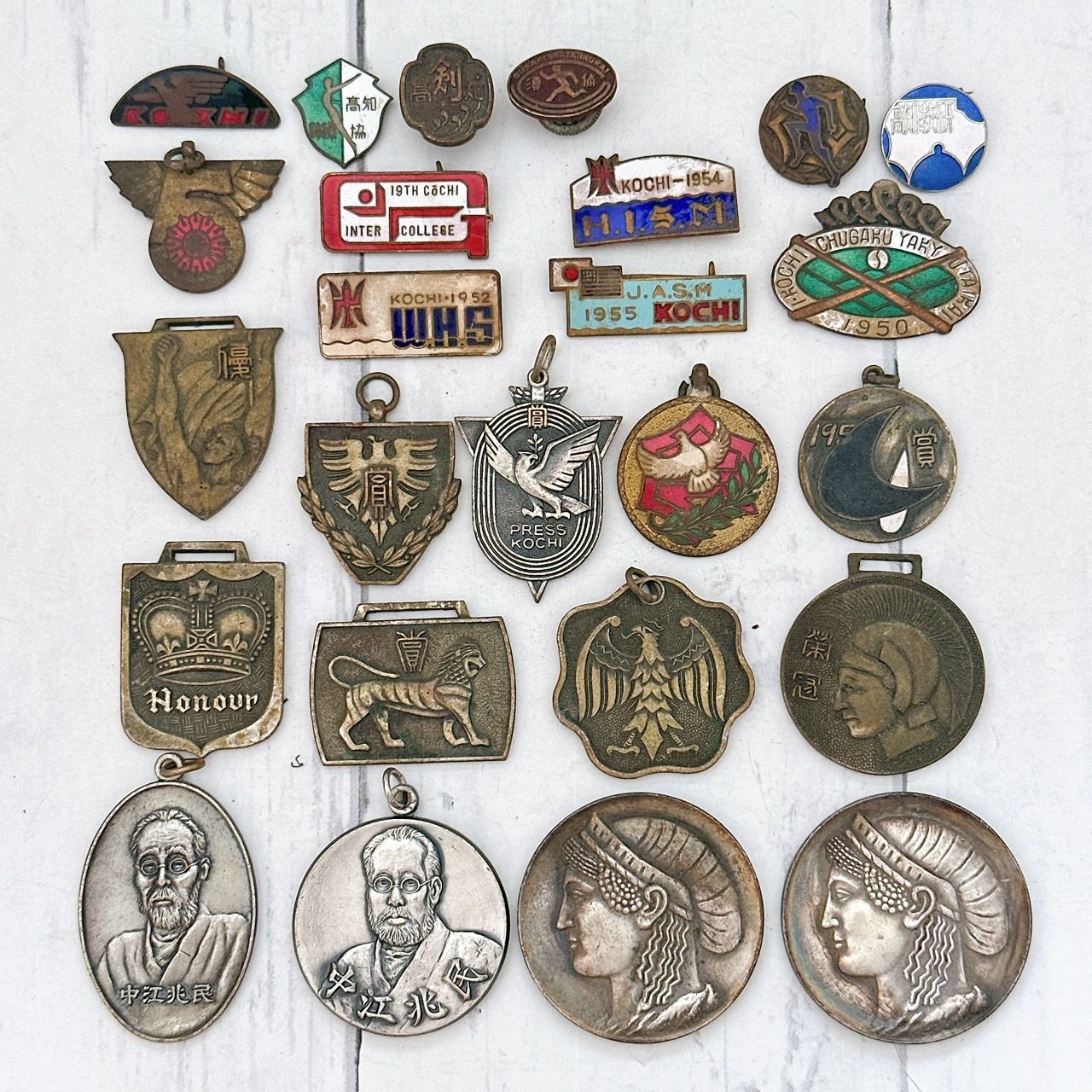 日本軍 【立光閣】勲章 微章 記念章 まとめて 勲章 バッジ（ジャンク