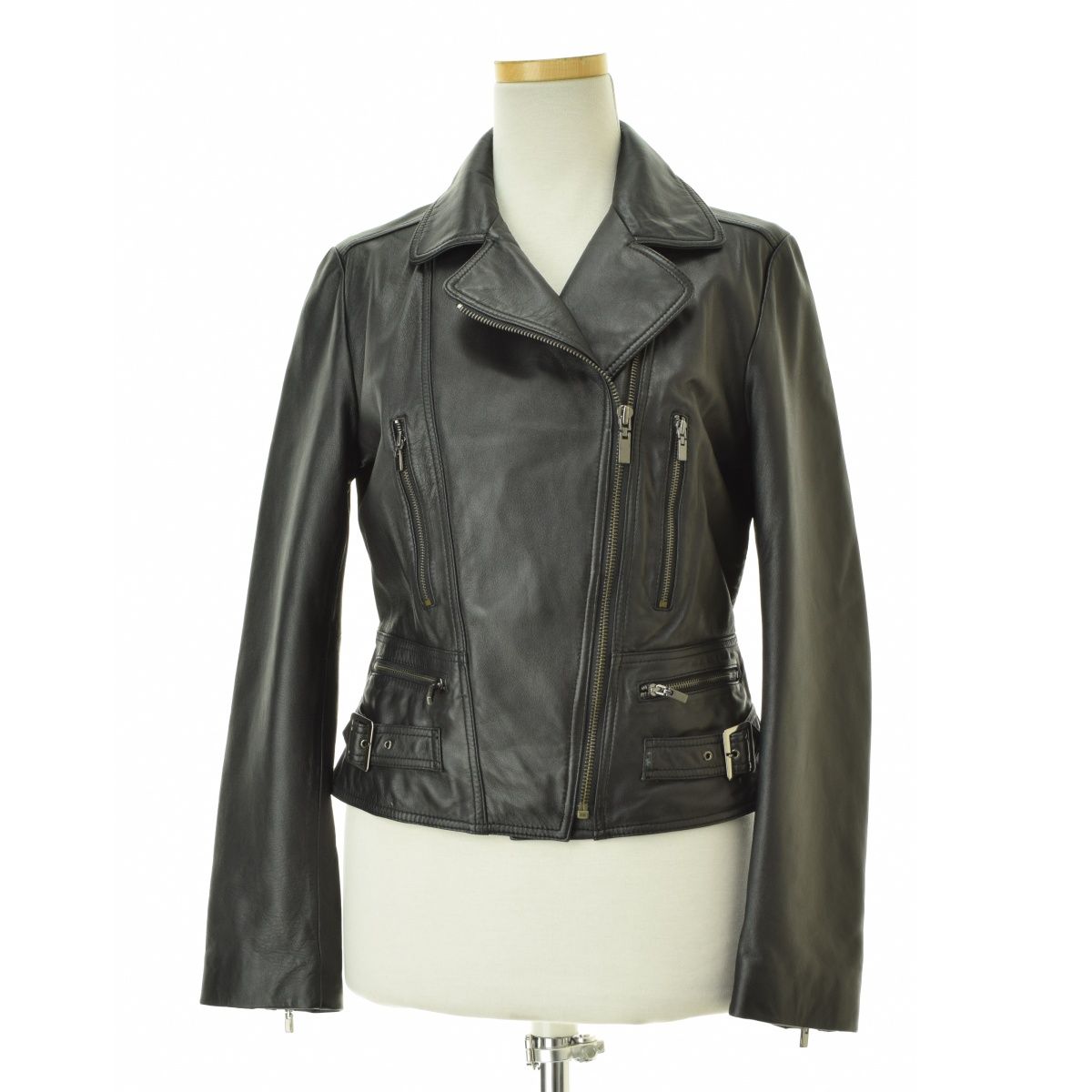 セール 別注CINQUANTA×TOMORROWLAND ラムレザー ライダース