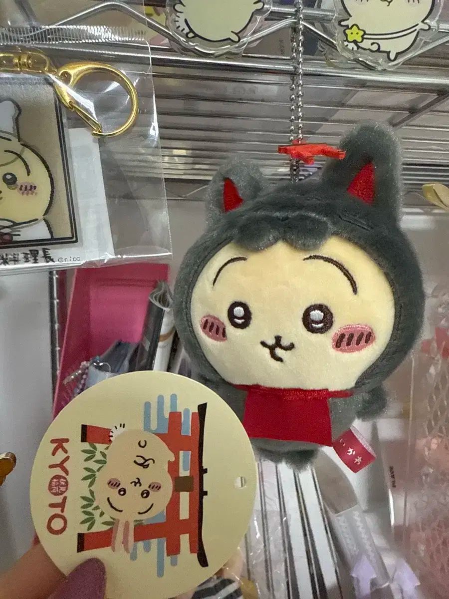 【雷市場（ポンジャン）商品韓国直送】 ばんたけっこ) ちいかわ もぐもぐ 伏見稲荷 うさぎ