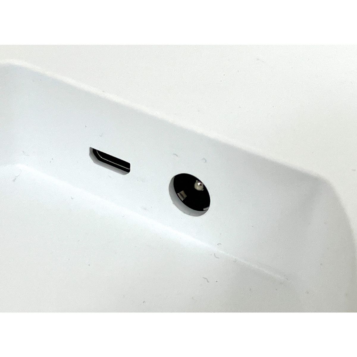 T9895472