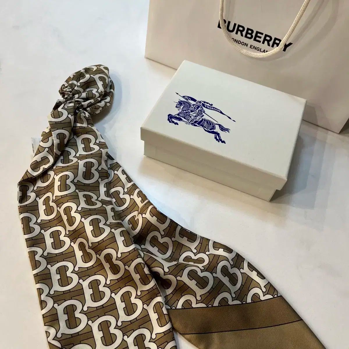 BURBERRY バーバリー ヘアースカーフ_エルメス Dior ディオール CHANEL シャネル GUCCI グッチ