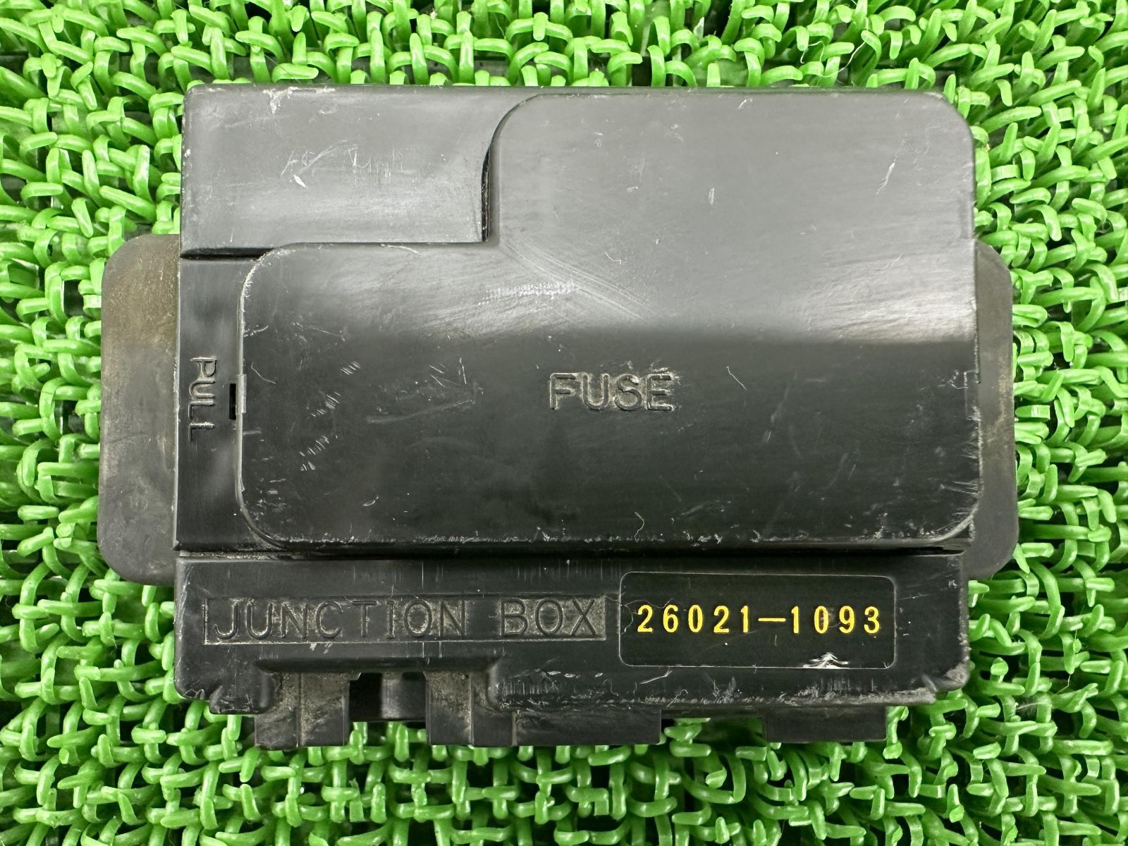 ゼファー400 ヒューズボックス 26021-1093 カワサキ 純正 中古