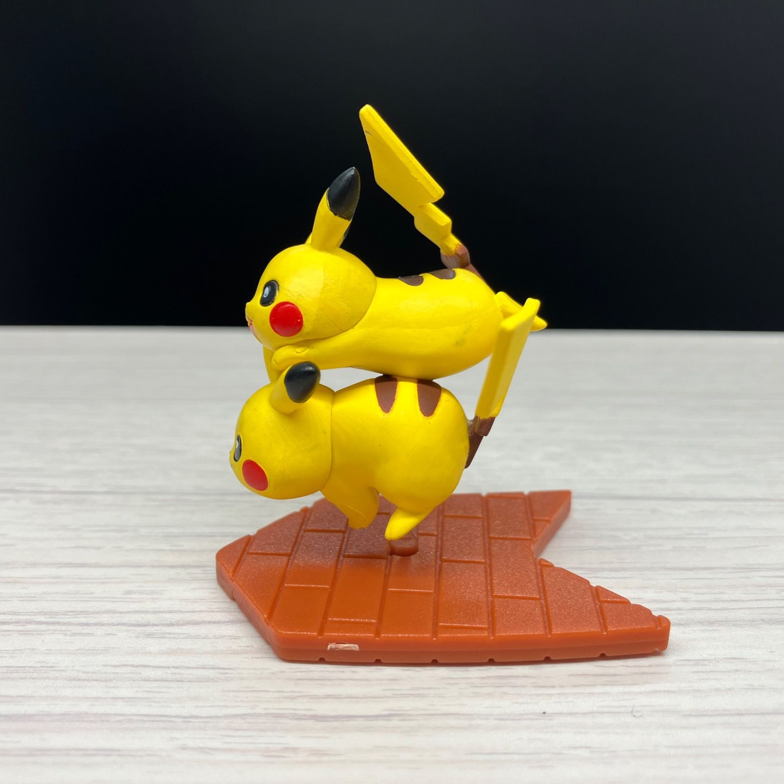 すすめ！ピカチュウ大行進　かわりばんこでレッツゴー　【④ ポケモン　フィギュア】